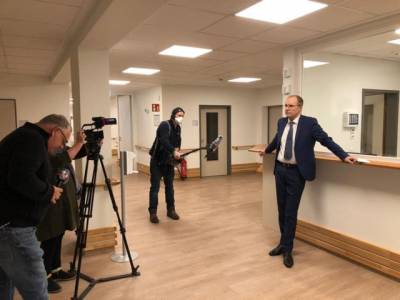 Im Gesprch mit TV-Sender zum Thema Pflege